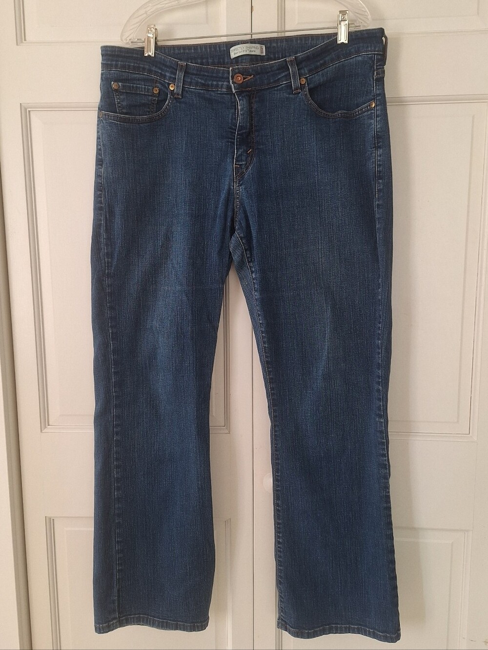Levi's "Perfect Shaping" dark wash boot cut 512 jeans
